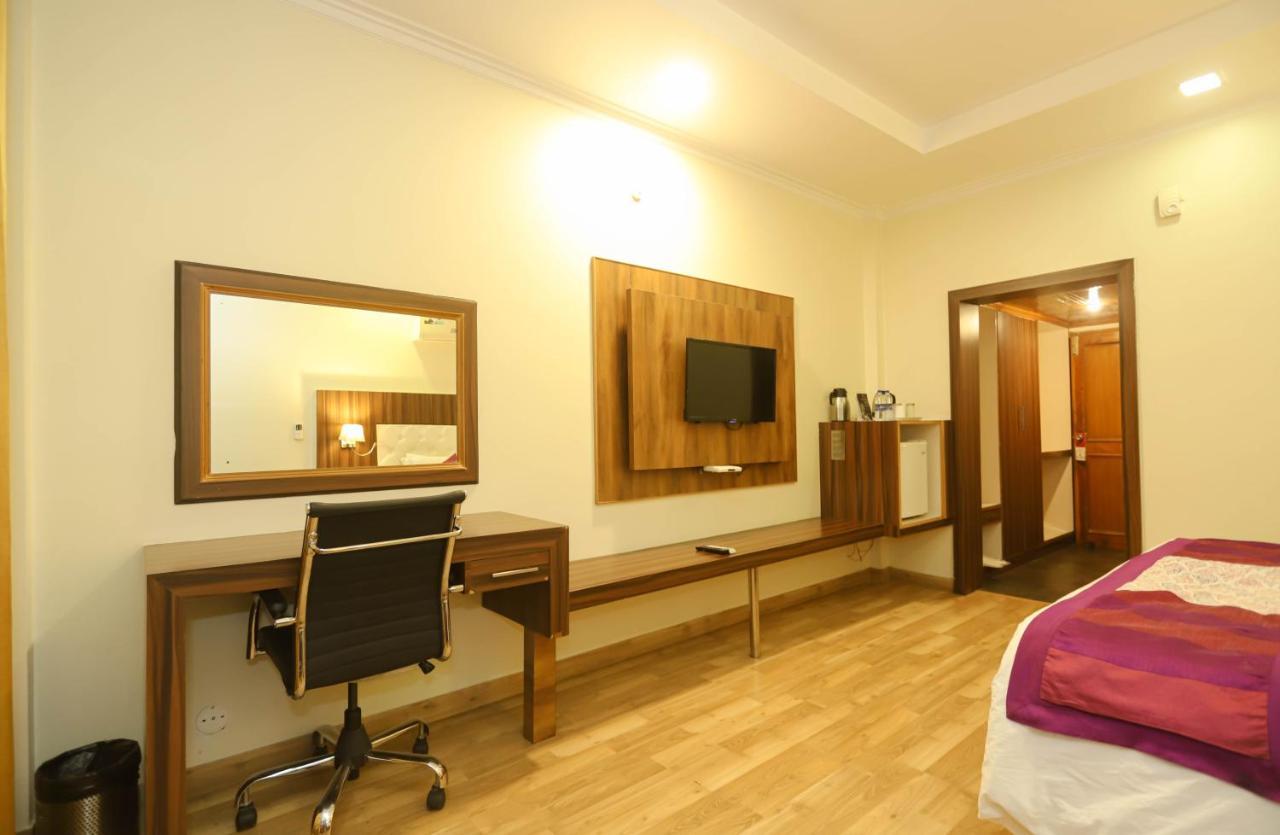 Hotel Pong View Dharamshala Exterior photo